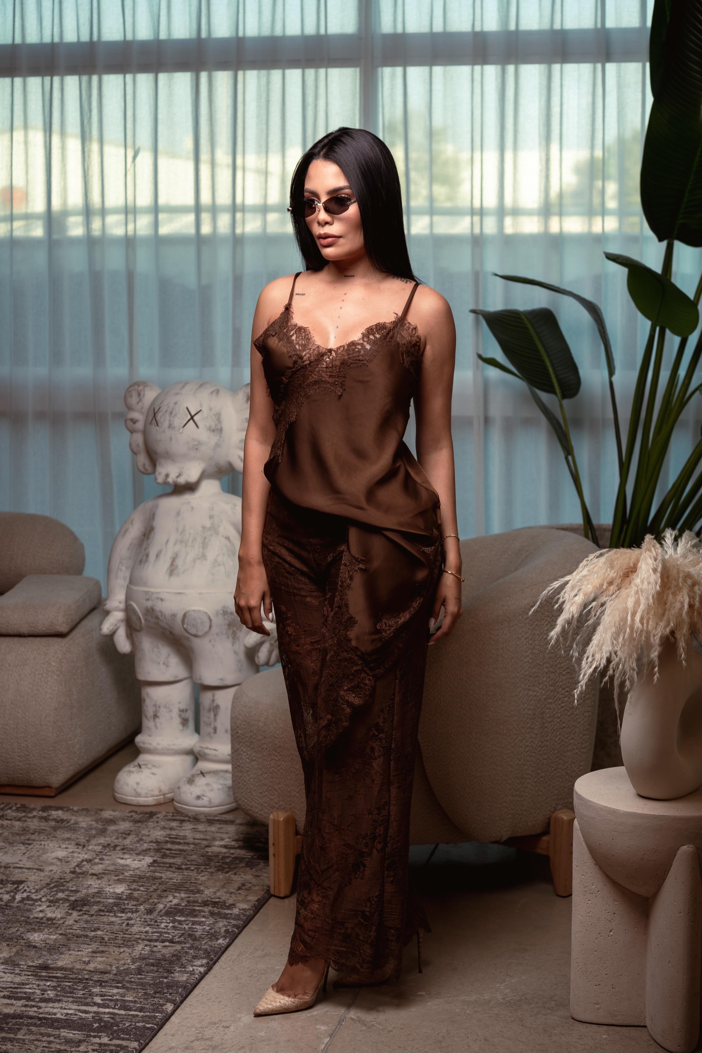 SET ROBE EN SOIE CAFÉ